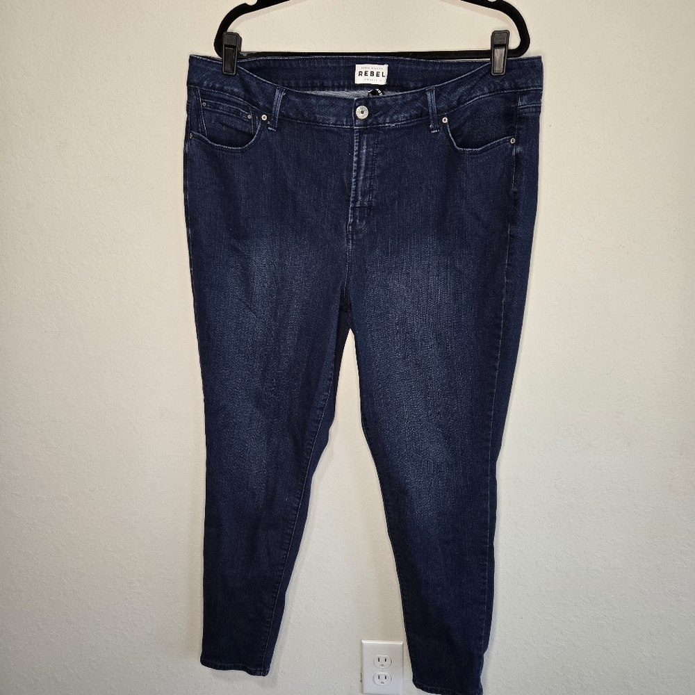 Rebel Wilson X Angels The Pin Up Skinny Jean